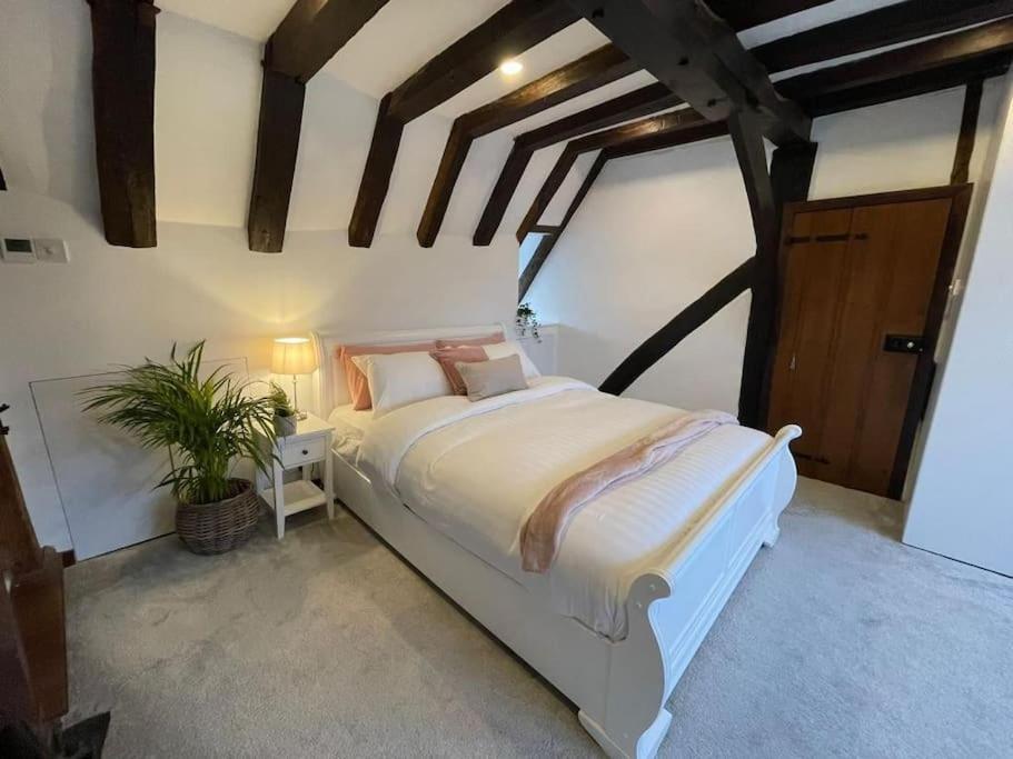 Rural Country Suites - Judge'S Lodge 东格林斯特德 外观 照片